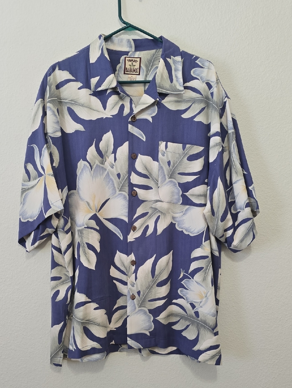 Tommy Bahama Blue and White Tropical Print Camp Shirt XL